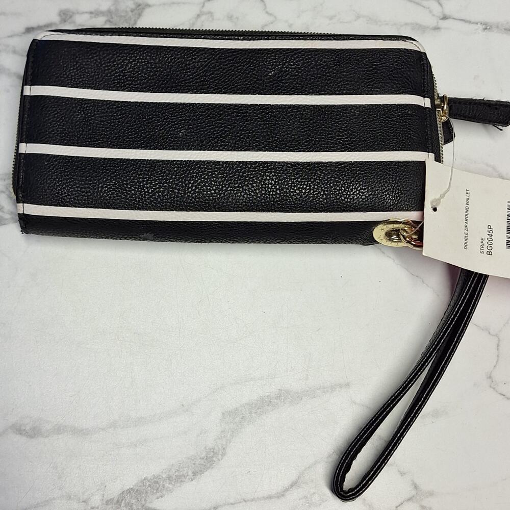 Betsey Johnson NEW zip around wristlet wallet faux leather w roses striped bling - Picture 10 of 13